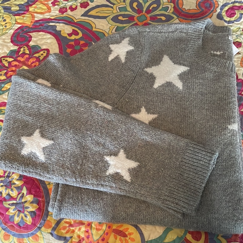 Gray sweater